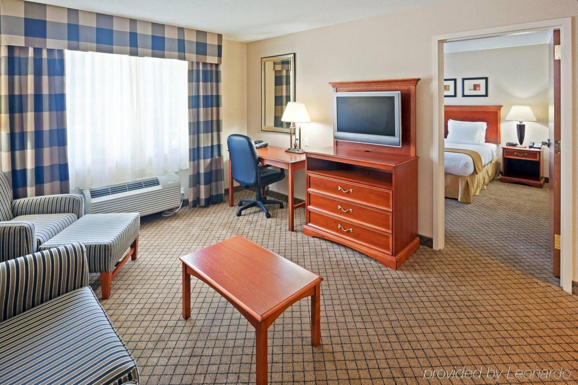 Holiday Inn Express Hotel & Suites Hampton South-Seabrook By Ihg Extérieur photo